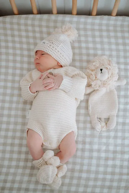 3 Little Crowns - Textured Knit Bodysuit | Oat