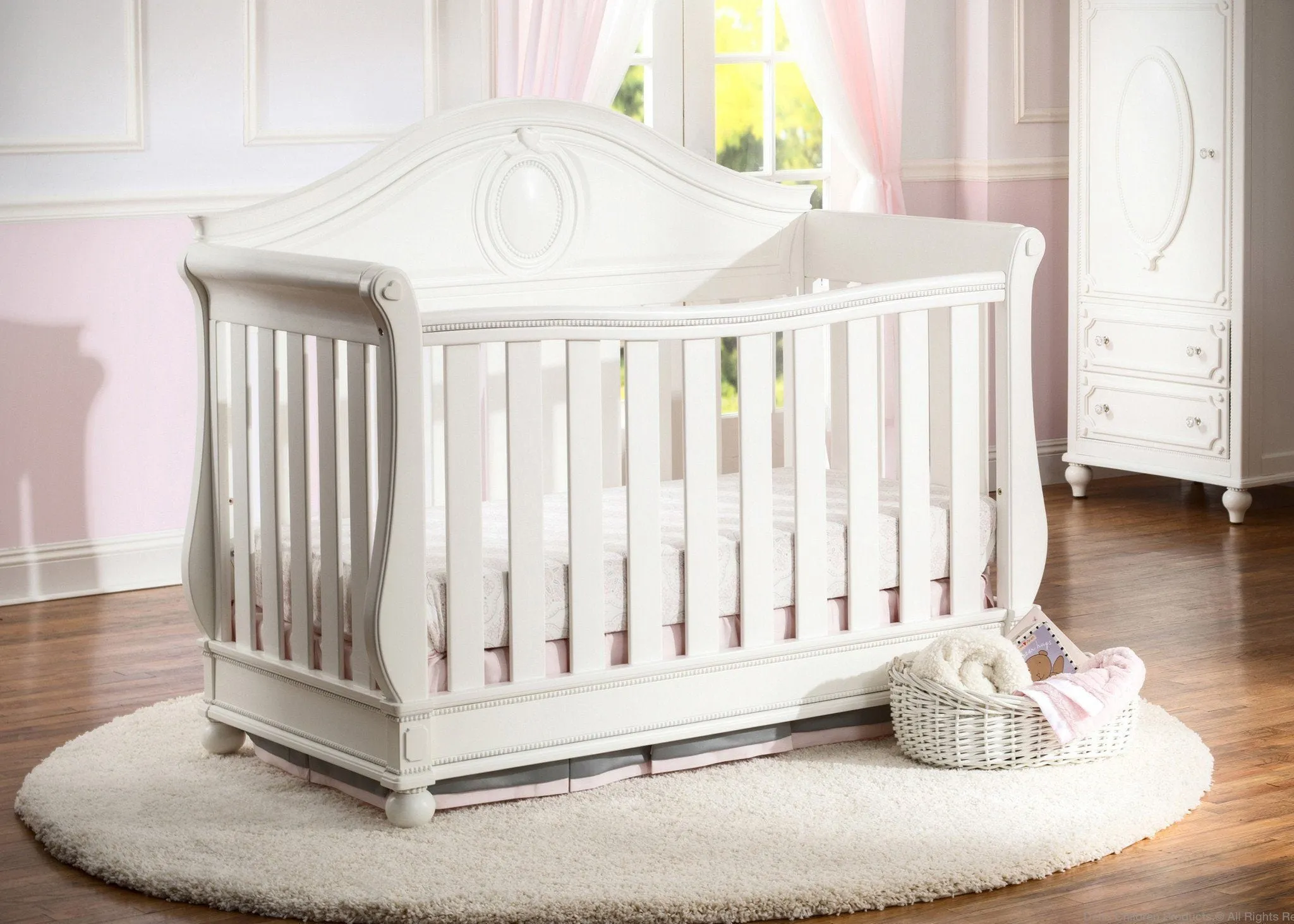 Disney Princess Magical Dreams 4-in-1 Crib